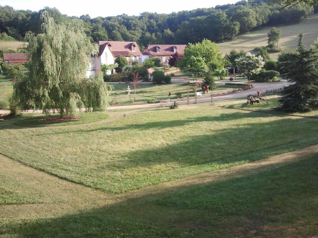 マルテル Hameau Les Combellesヴィラ エクステリア 写真
