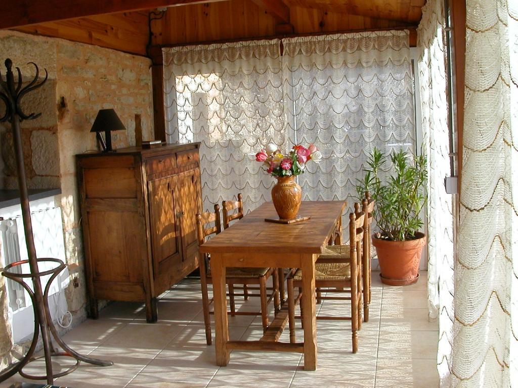 マルテル Hameau Les Combellesヴィラ エクステリア 写真